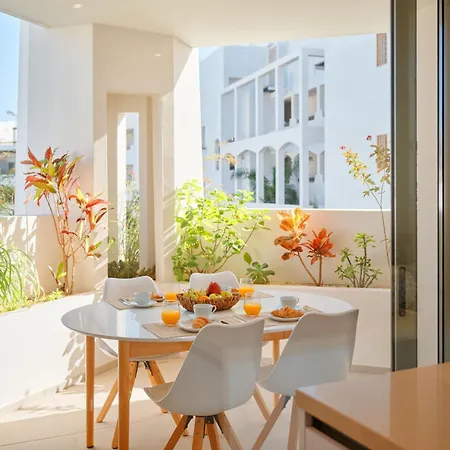 Apartment Exotic Garden Mar